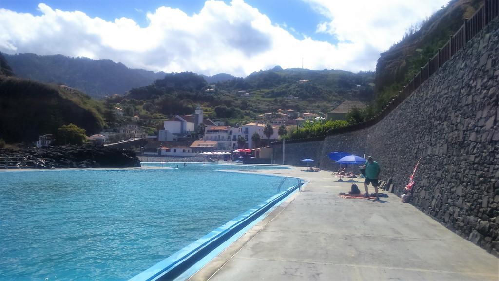 Vivenda Linda Vista Lägenhet Porto Da Cruz Exteriör bild